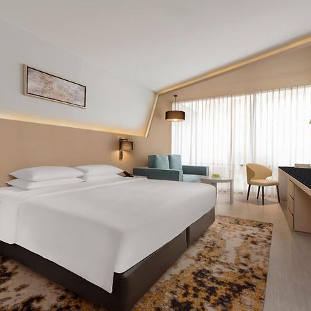 Hyatt Place Bangkok Sukhumvit 1 Εξωτερικό φωτογραφία
