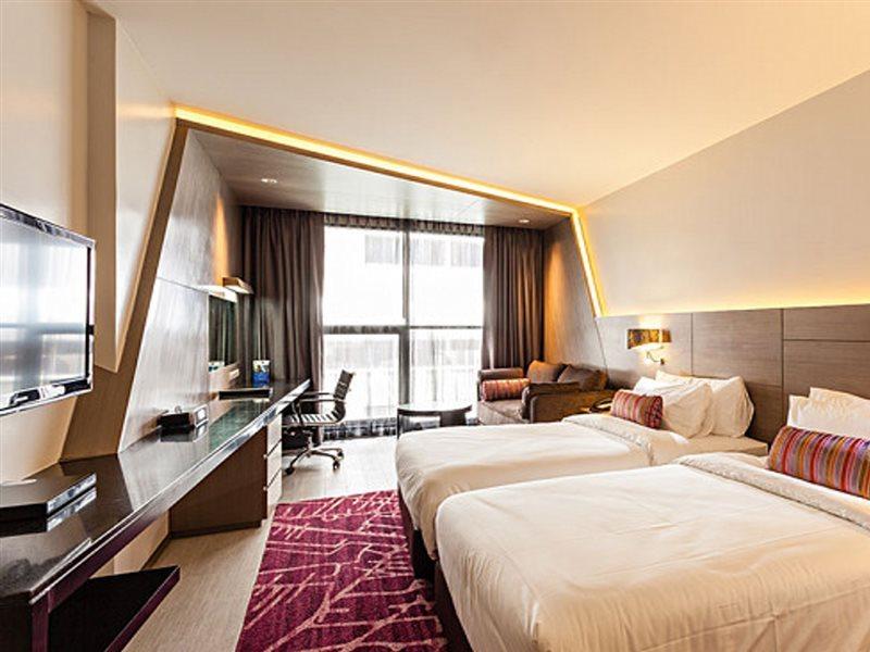 Hyatt Place Bangkok Sukhumvit 1 Εξωτερικό φωτογραφία
