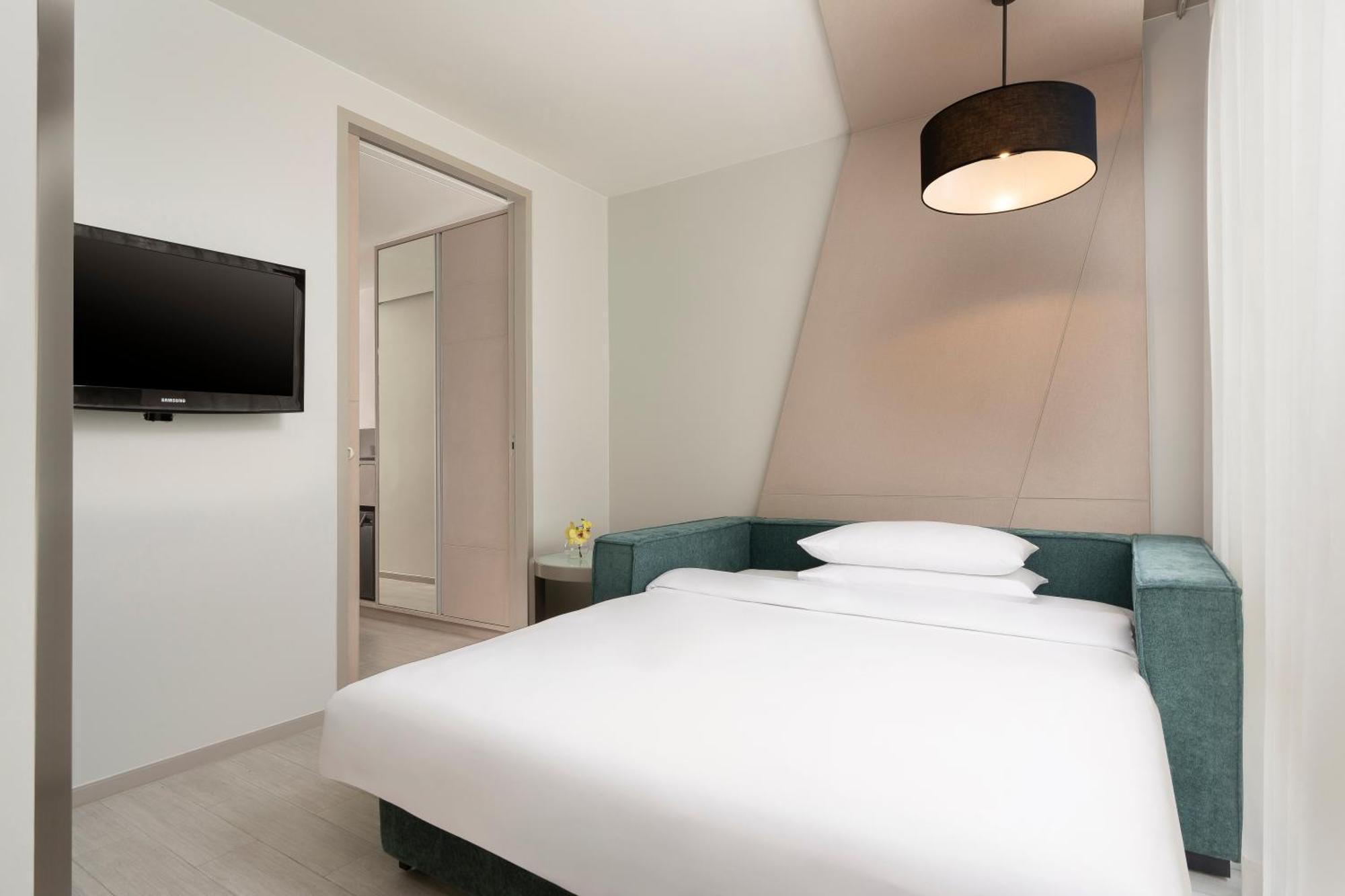 Hyatt Place Bangkok Sukhumvit 1 Εξωτερικό φωτογραφία