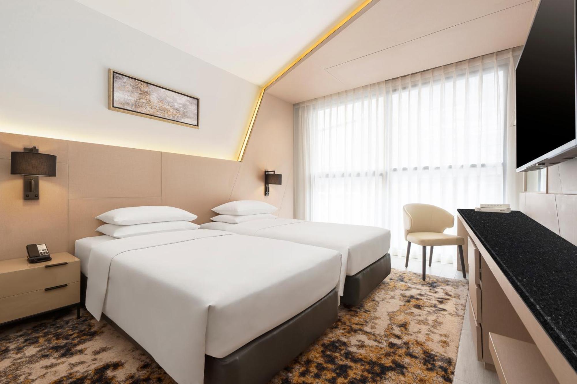 Hyatt Place Bangkok Sukhumvit 1 Εξωτερικό φωτογραφία