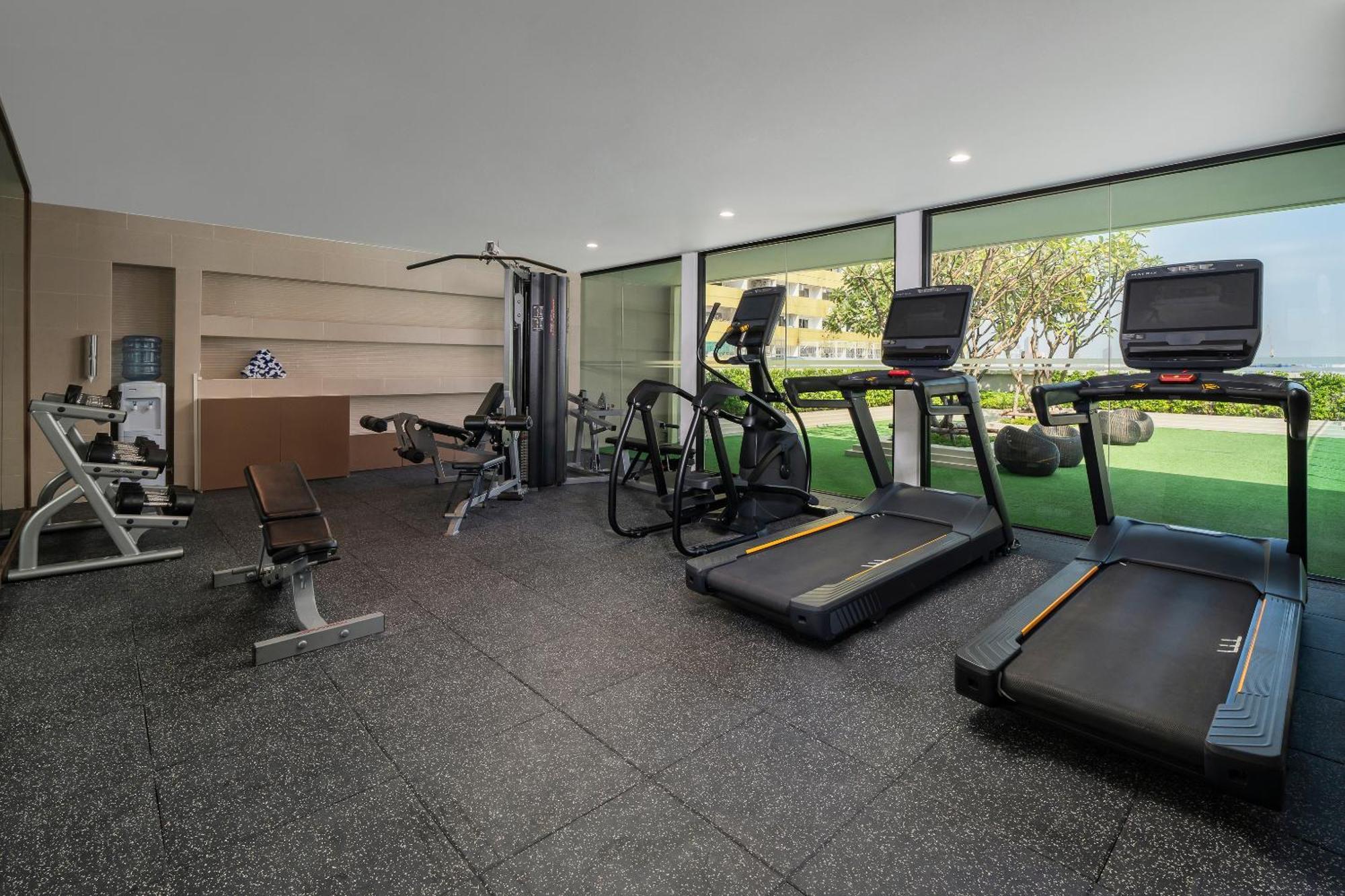 Hyatt Place Bangkok Sukhumvit 1 Εξωτερικό φωτογραφία